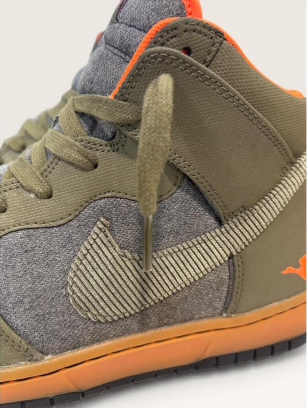 Nike Dunk Swoosh Social Club Comfort Olive Size 10 - Picture 6 of 6